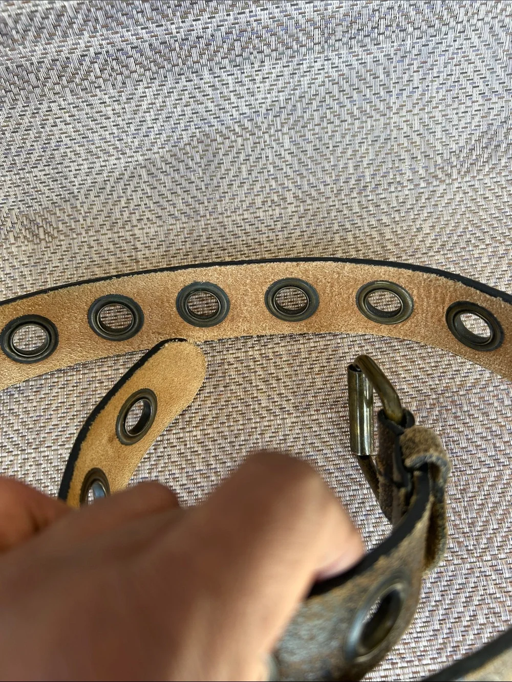 Women’s Vintage Distressed brown/tan Leather Grommet Belt. Size Small.